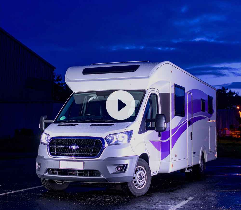 Automatrics MTrack Direction Finding Tracker Agent Locates Stolen motorhome in Street